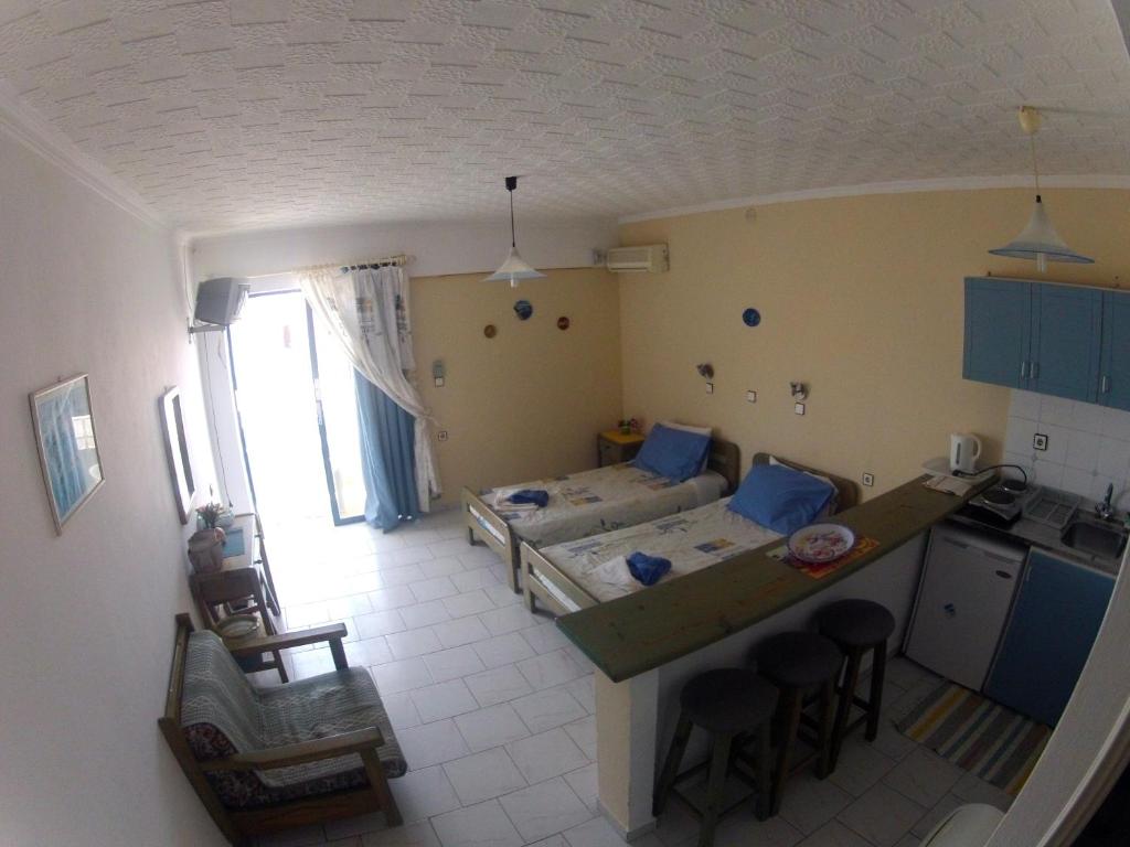 Mina Studios room 4